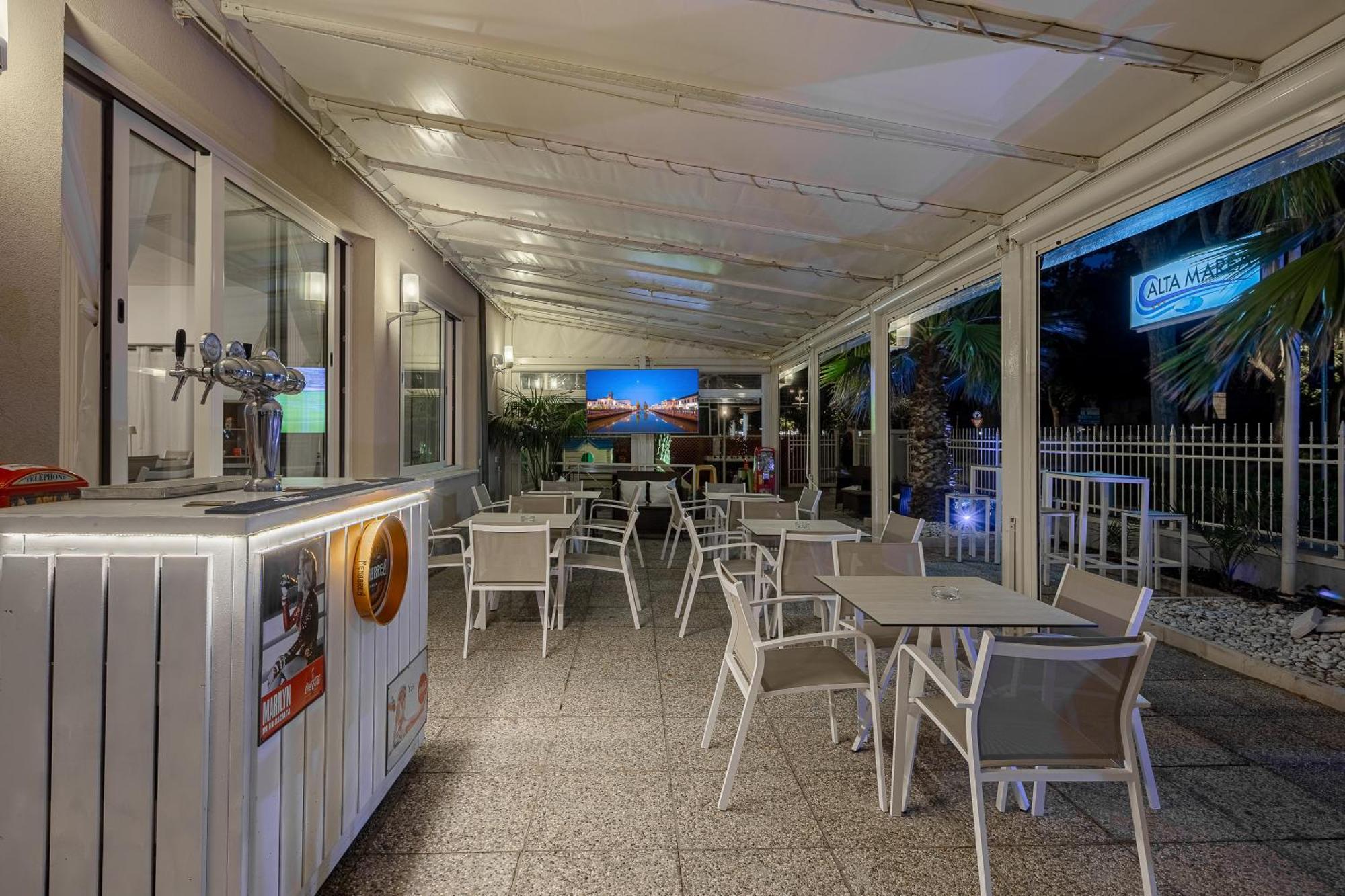 Altamarea Hotel 3*