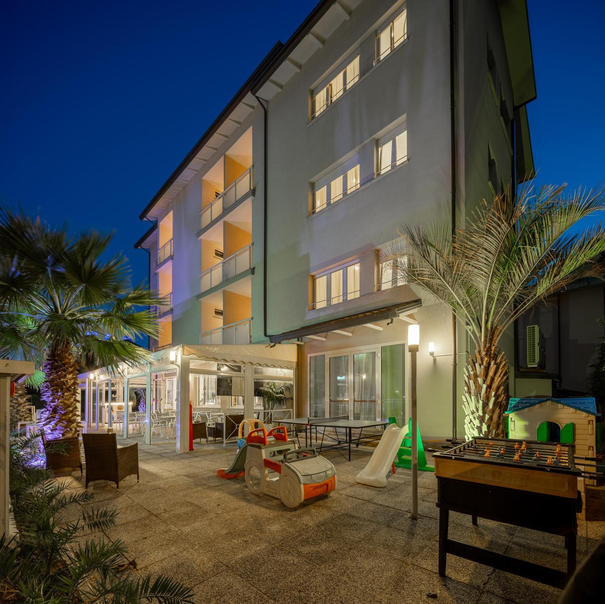 Hotel Altamarea